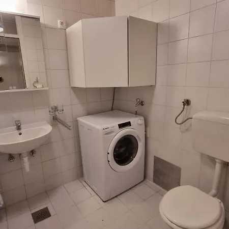 Free Parking Apartma Aurora 아파트